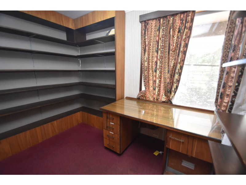 314 Stenner Street, Middle Ridge QLD 4350