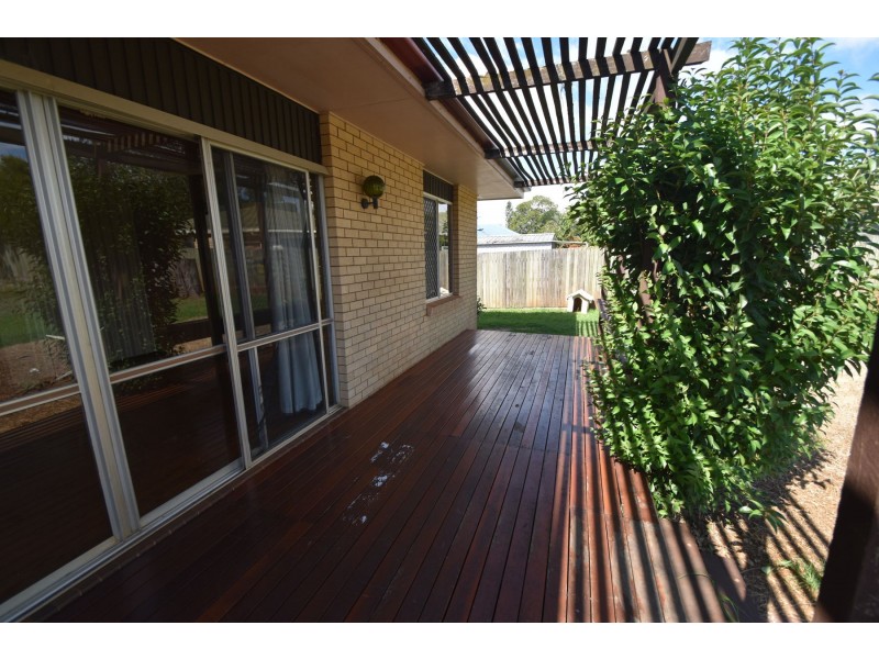 314 Stenner Street, Middle Ridge QLD 4350