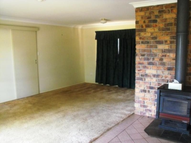 103 Glenvale Rd, Newtown QLD 4350