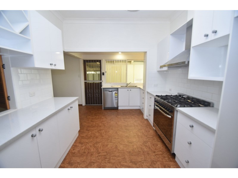 39 Curzon Street, East Toowoomba QLD 4350
