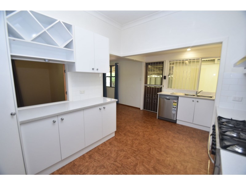 39 Curzon Street, East Toowoomba QLD 4350