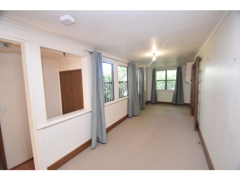 39 Curzon Street, East Toowoomba QLD 4350
