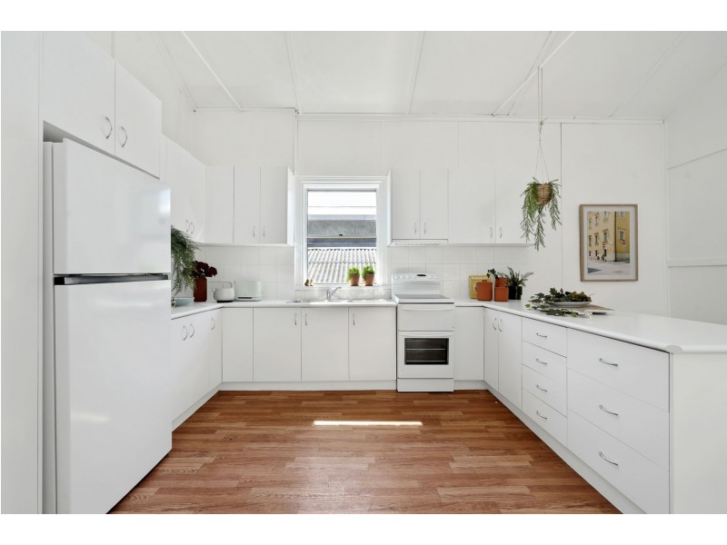 403-405 Ruthven Street, Toowoomba City QLD 4350