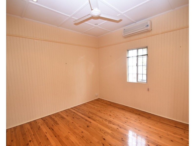 22 Helen Street, Newtown QLD 4350