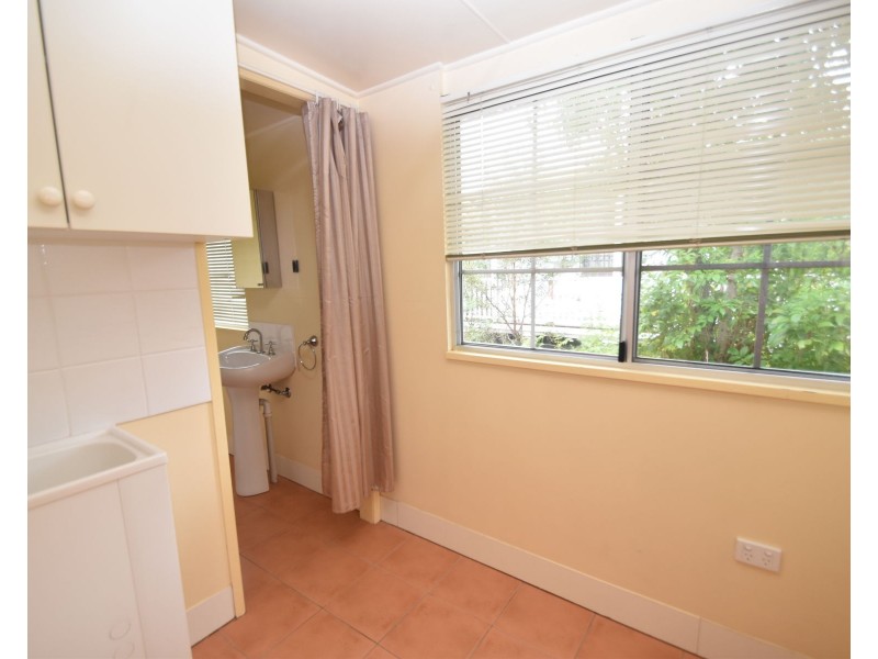 22 Helen Street, Newtown QLD 4350