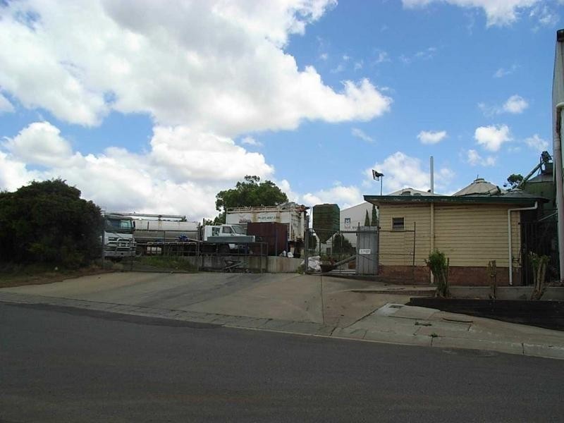 1 Brook Street, North Toowoomba QLD 4350