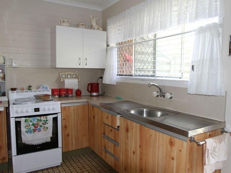 2/6 Obrien St, Harlaxton QLD 4350