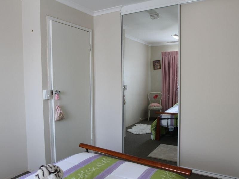 2/6 Obrien St, Harlaxton QLD 4350
