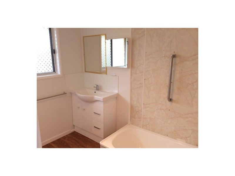 15 Festival St, Rockville QLD 4350