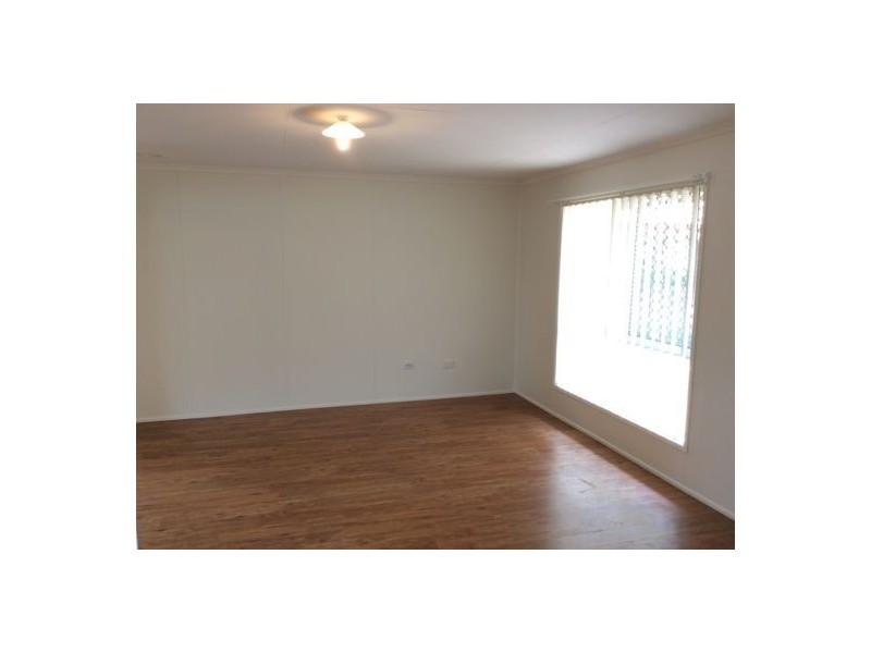 15 Festival St, Rockville QLD 4350