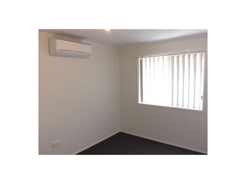 15 Festival St, Rockville QLD 4350