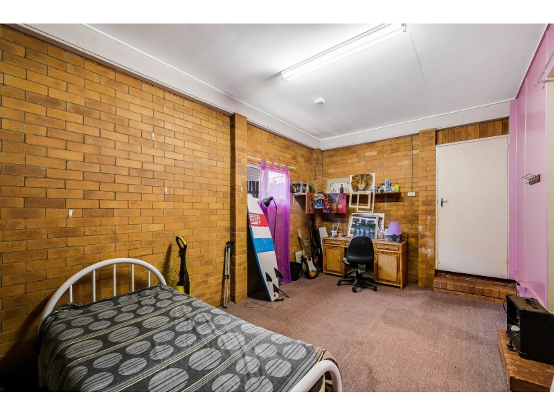 24 Bowtell Street, Rangeville QLD 4350