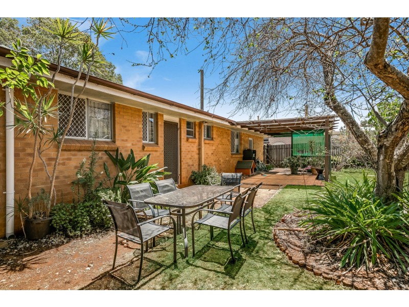 24 Bowtell Street, Rangeville QLD 4350