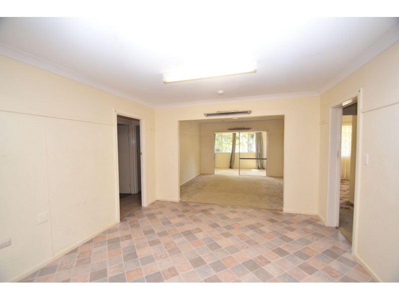 76A Curzon Street, East Toowoomba QLD 4350