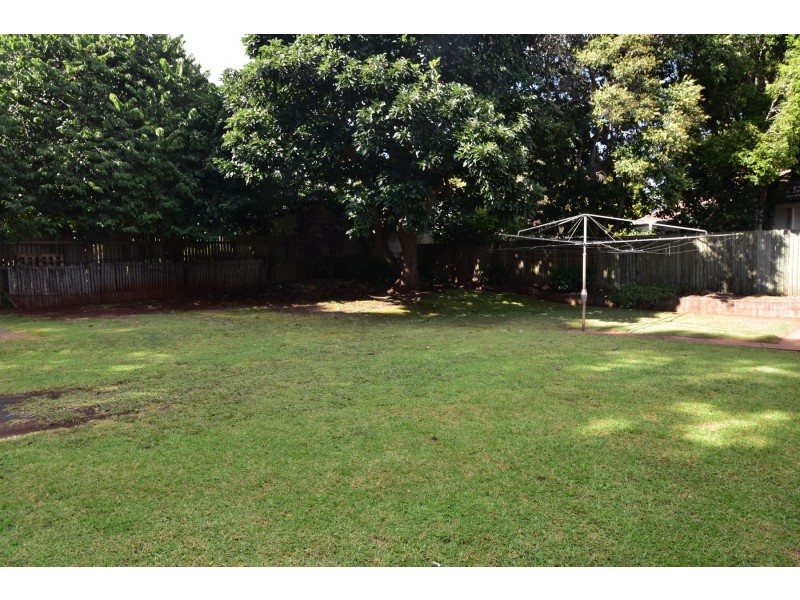 76A Curzon Street, East Toowoomba QLD 4350