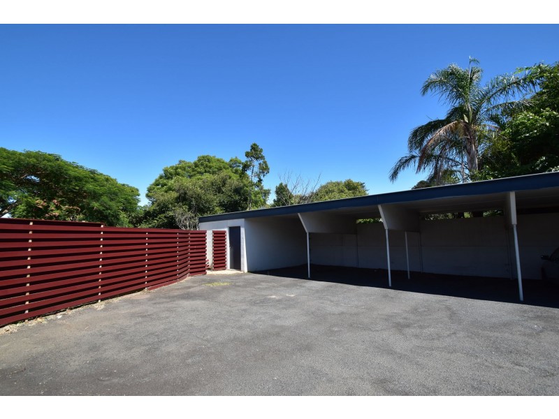 1/267a Geddes Street, Centenary Heights QLD 4350