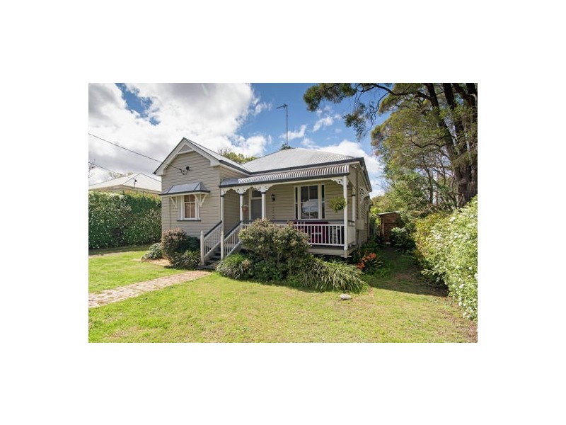 74 Mary St, East Toowoomba QLD 4350
