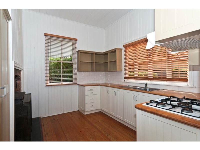 74 Mary St, East Toowoomba QLD 4350