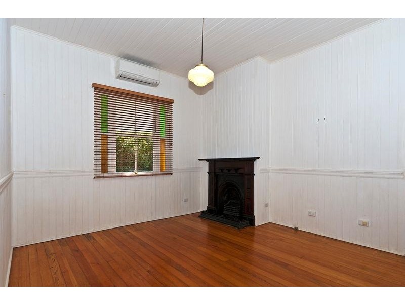 74 Mary St, East Toowoomba QLD 4350