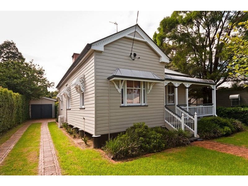 74 Mary St, East Toowoomba QLD 4350