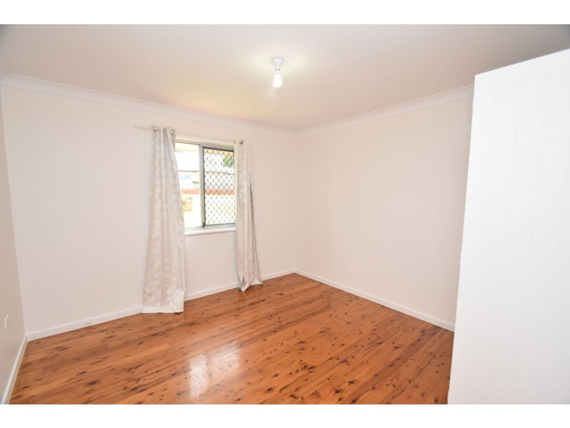 246 West Street, Kearneys Spring QLD 4350