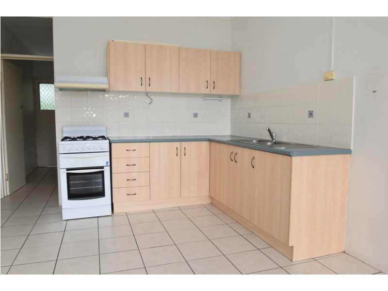 4/122a Russell  Street, Toowoomba City QLD 4350