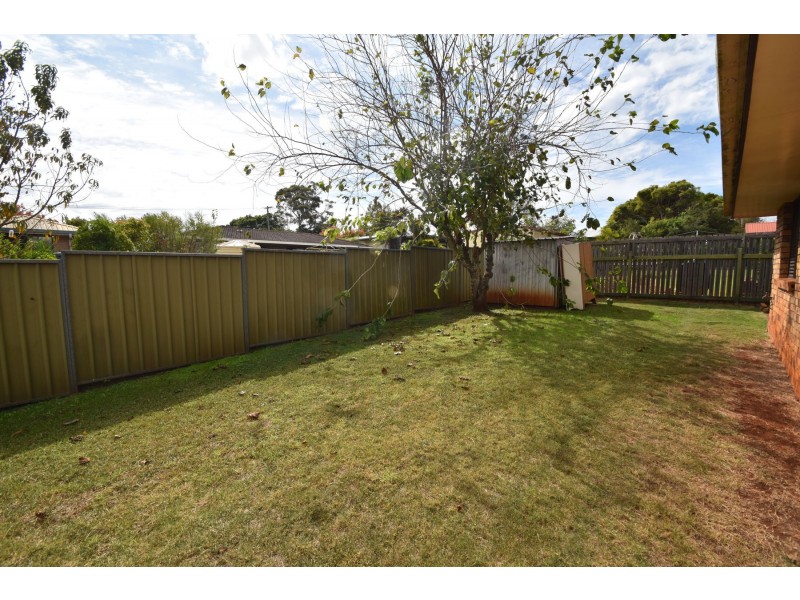 2/39 Crotty Street, Centenary Heights QLD 4350