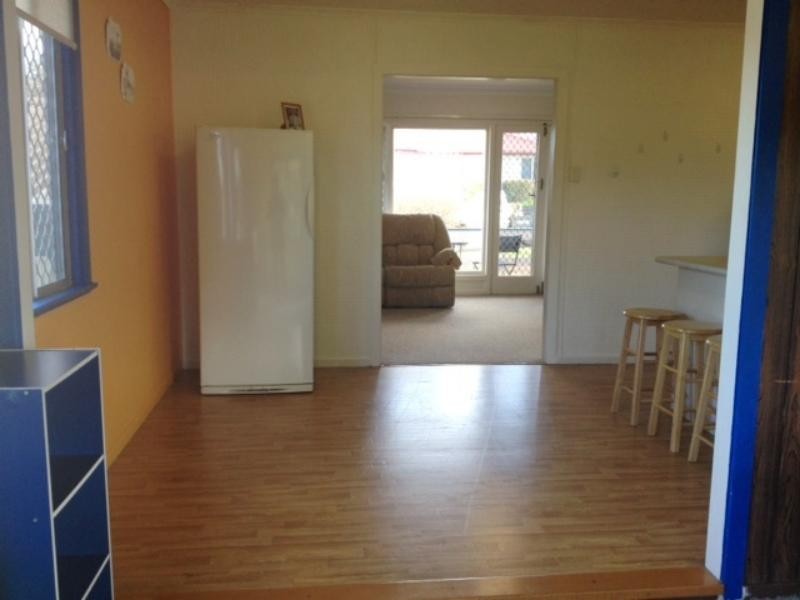 11 McNamara St, Centenary Heights QLD 4350