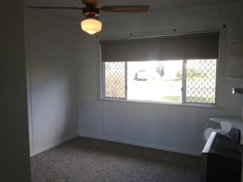 11 McNamara St, Centenary Heights QLD 4350