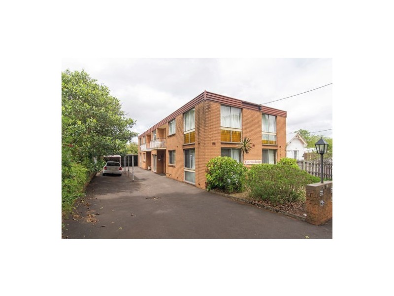 4/6A Margaret St, East Toowoomba QLD 4350