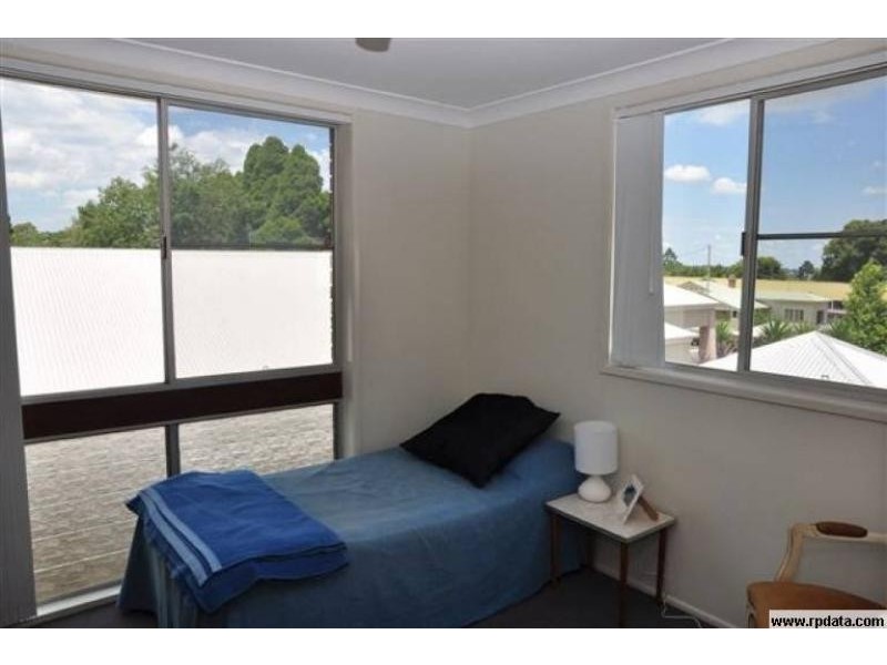 4/6A Margaret St, East Toowoomba QLD 4350