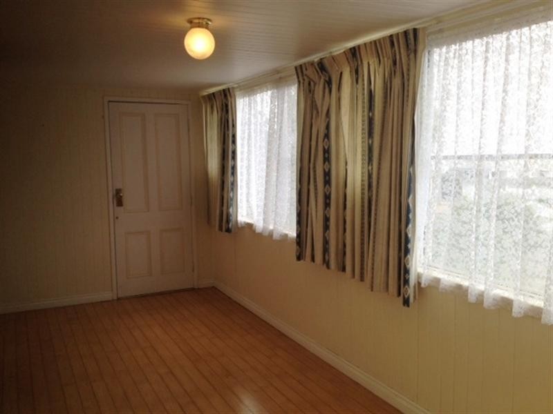 236 South St, South Toowoomba QLD 4350