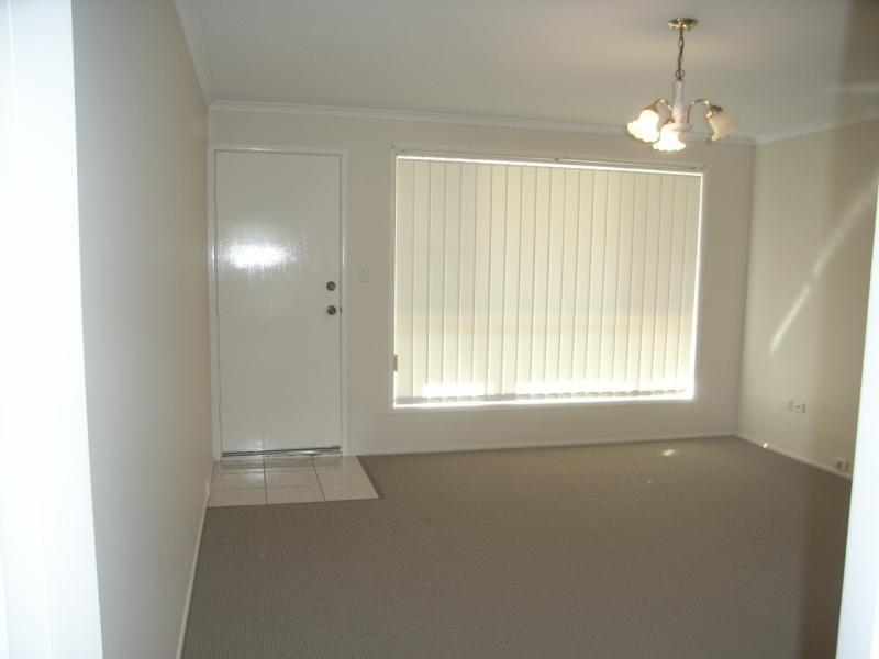 17 Navajo St, Wilsonton QLD 4350