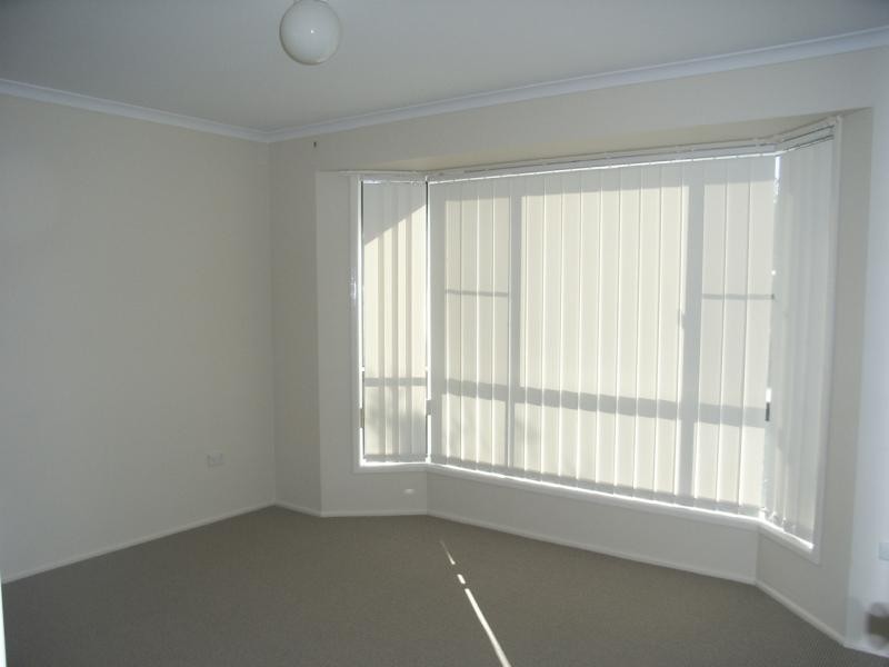 17 Navajo St, Wilsonton QLD 4350