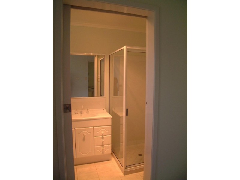 4/96 Campbell St, East Toowoomba QLD 4350