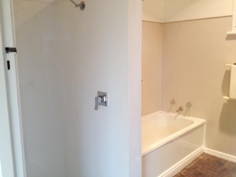 110 Drayton Rd, Harristown QLD 4350