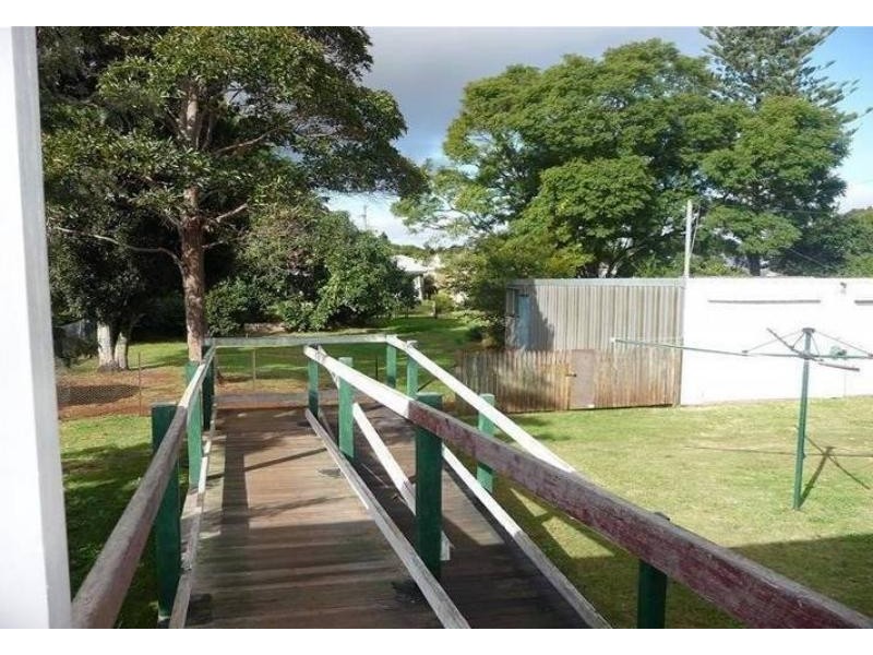 110 Drayton Rd, Harristown QLD 4350