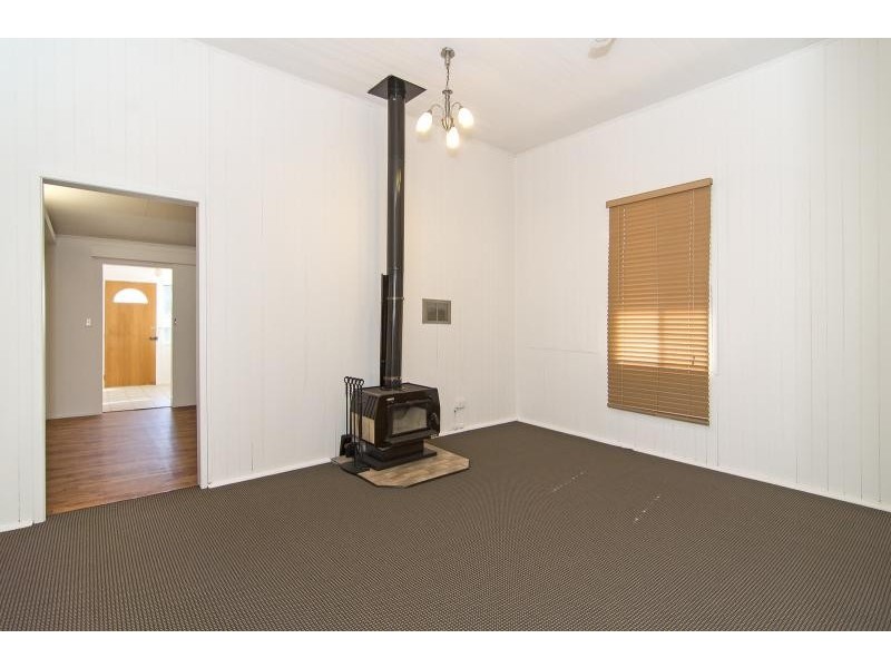 45 Anzac Ave, Newtown QLD 4350