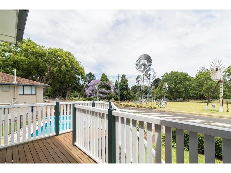 28 Lindsay Street, East Toowoomba QLD 4350