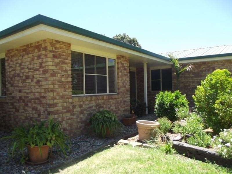 5 Station St, Wyreema QLD 4352