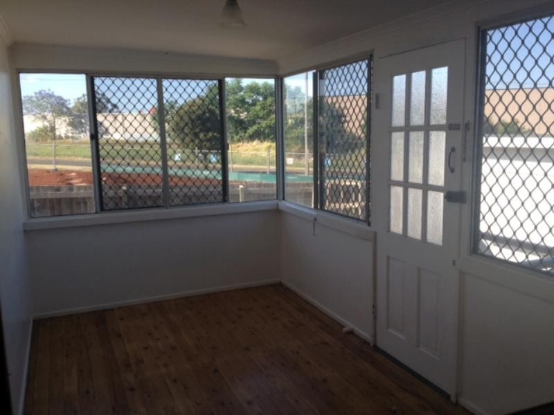 4 Short Street, South Toowoomba QLD 4350