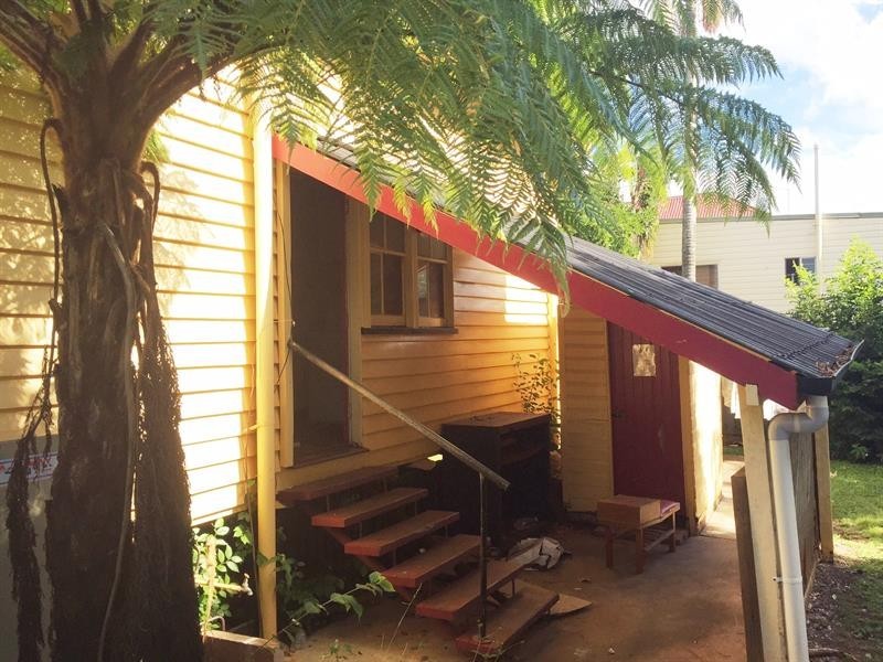 261 Hume Street, South Toowoomba QLD 4350