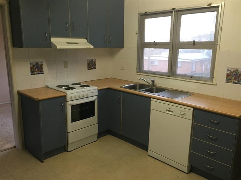 77 North St, North Toowoomba QLD 4350