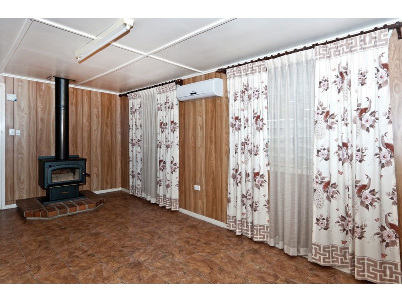 8 Ramsay St, South Toowoomba QLD 4350