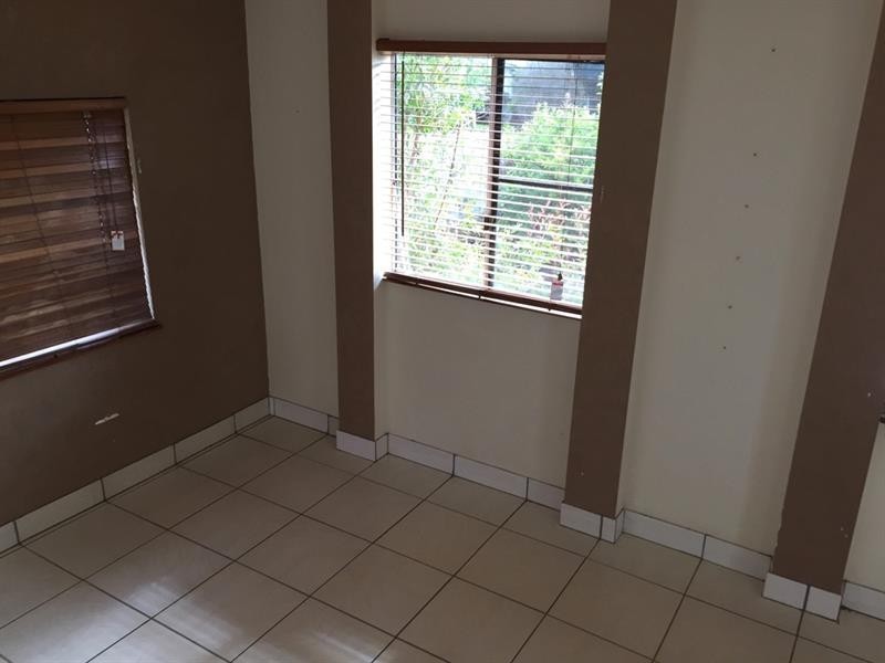 38 Weetwood  St, Newtown QLD 4350