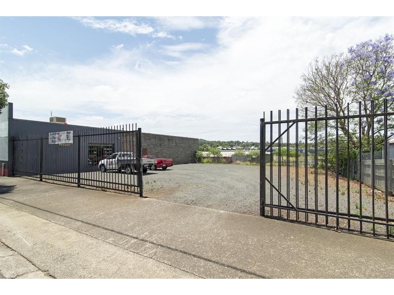 98 Mort Street, Toowoomba City QLD 4350
