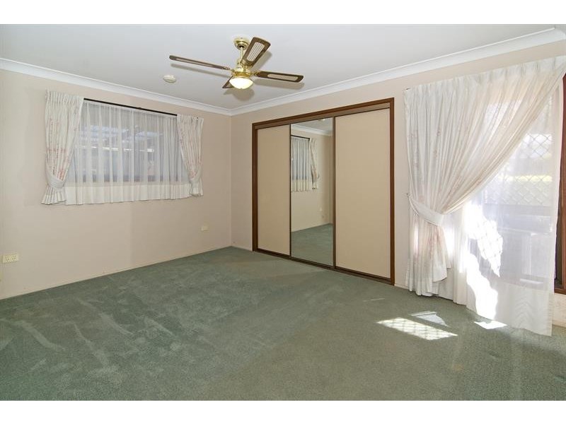 1 Banksia Street, Newtown QLD 4350