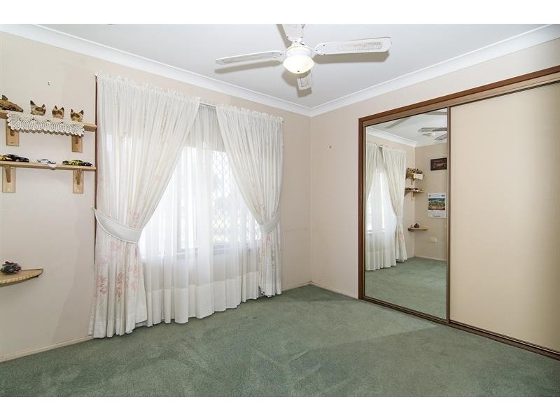 1 Banksia Street, Newtown QLD 4350