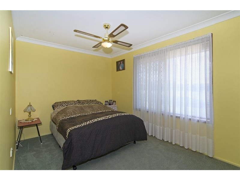 1 Banksia Street, Newtown QLD 4350