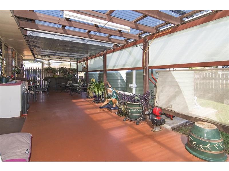1 Banksia Street, Newtown QLD 4350